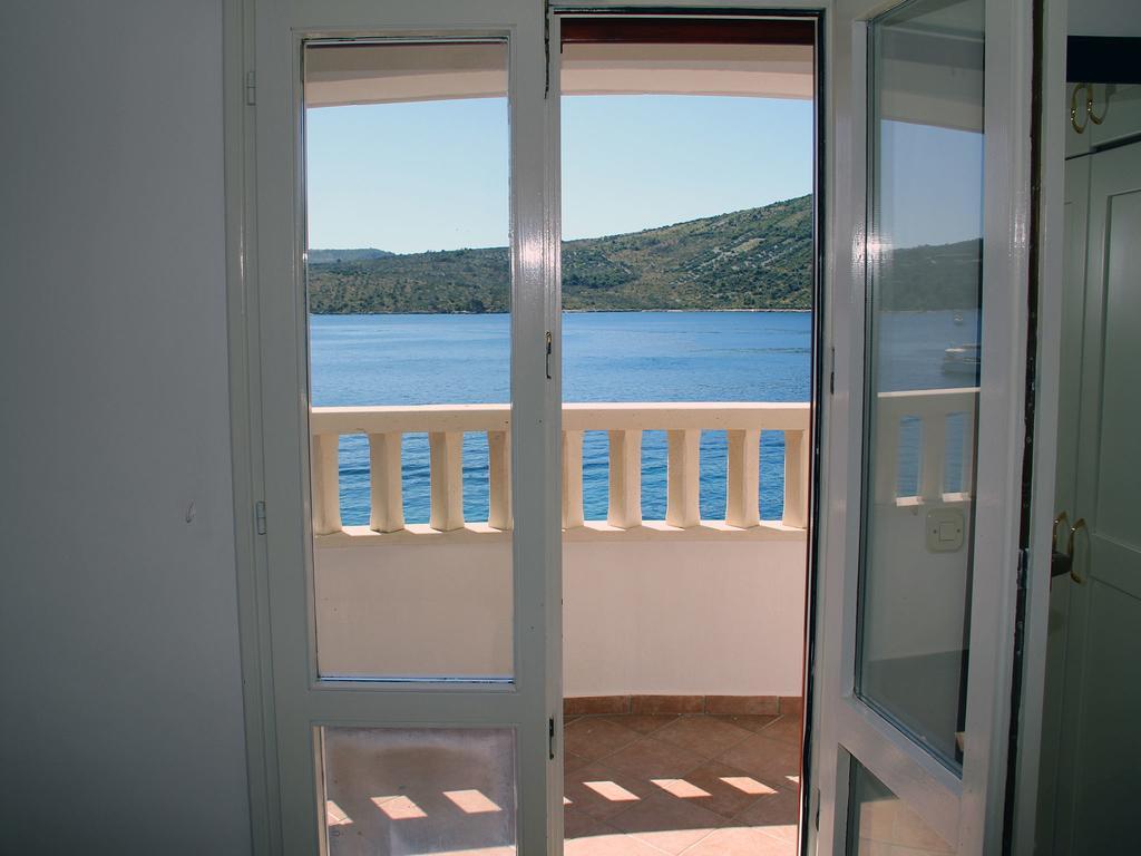 Holiday Home Blaz Primošten Rum bild